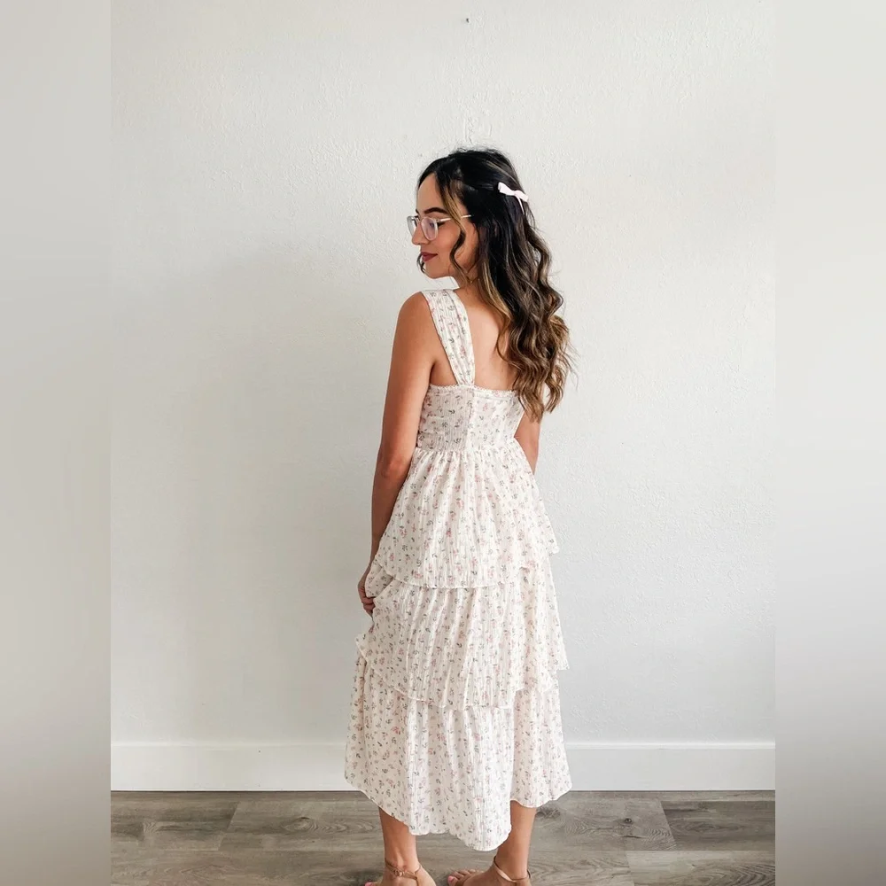 The whimsical dress - Picture 2 of 6